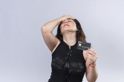 Best Travel Credit Cards for People with Bad Credit 5 Best Travel Credit Cards for People with Bad Credit