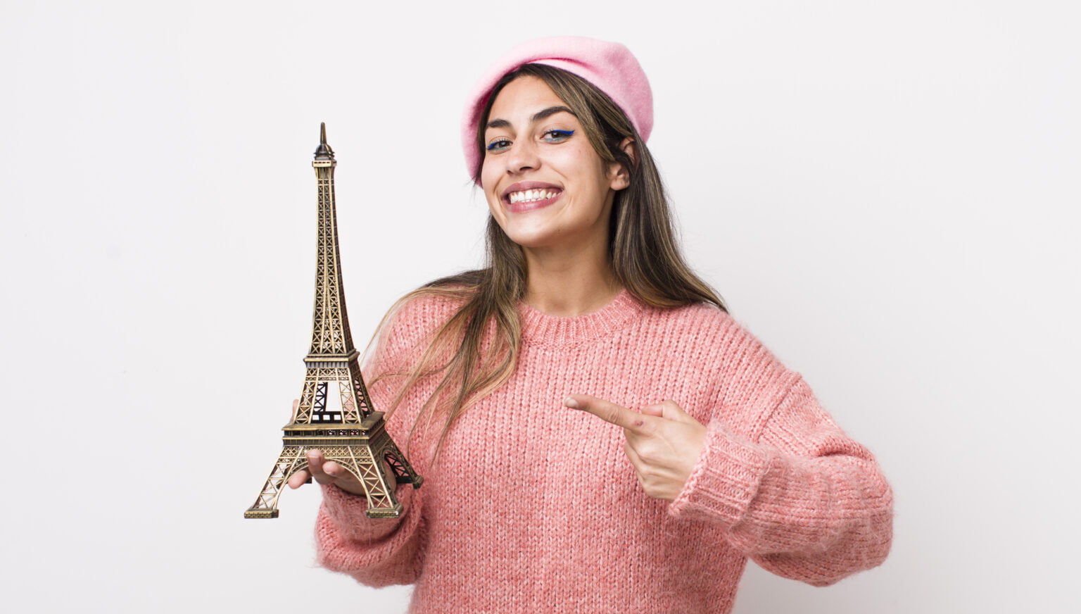 ways to travel to Paris from US on discount