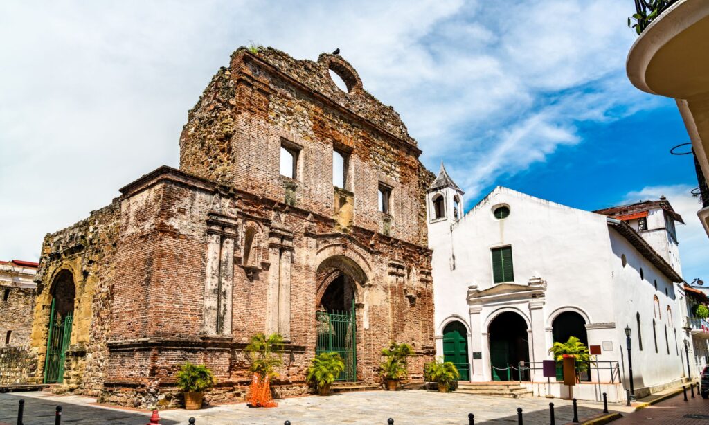 Panama Top 10 Adventures - 10 Best Things to Do in Panama 3 Panama Top 10 Adventures - 10 Best Things to Do in Panama