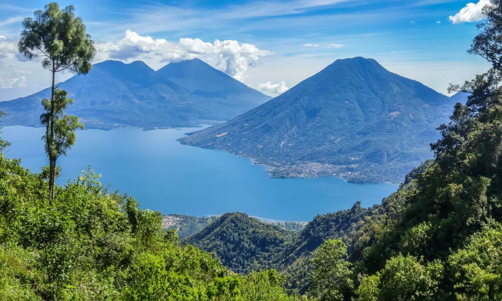 Explore Lake Atitlán Guatemala: The 10 Best Things to Do in Lake Atitlán 2 Explore Lake Atitlán Guatemala: The 10 Best Things to Do in Lake Atitlán