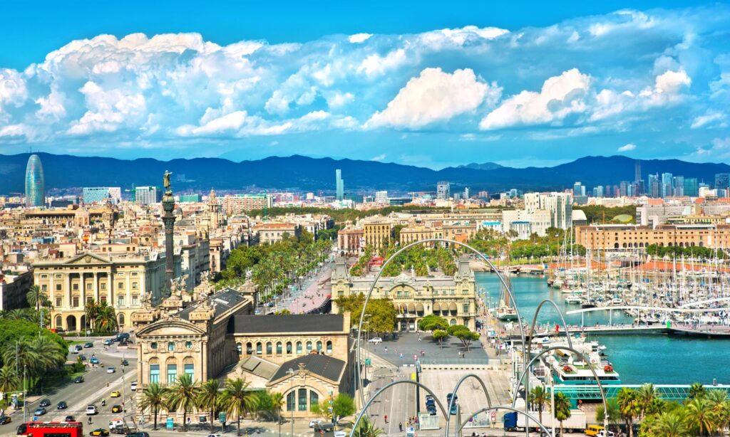 Solo Travel Guide to Spain 2 Solo Travel Guide to Spain