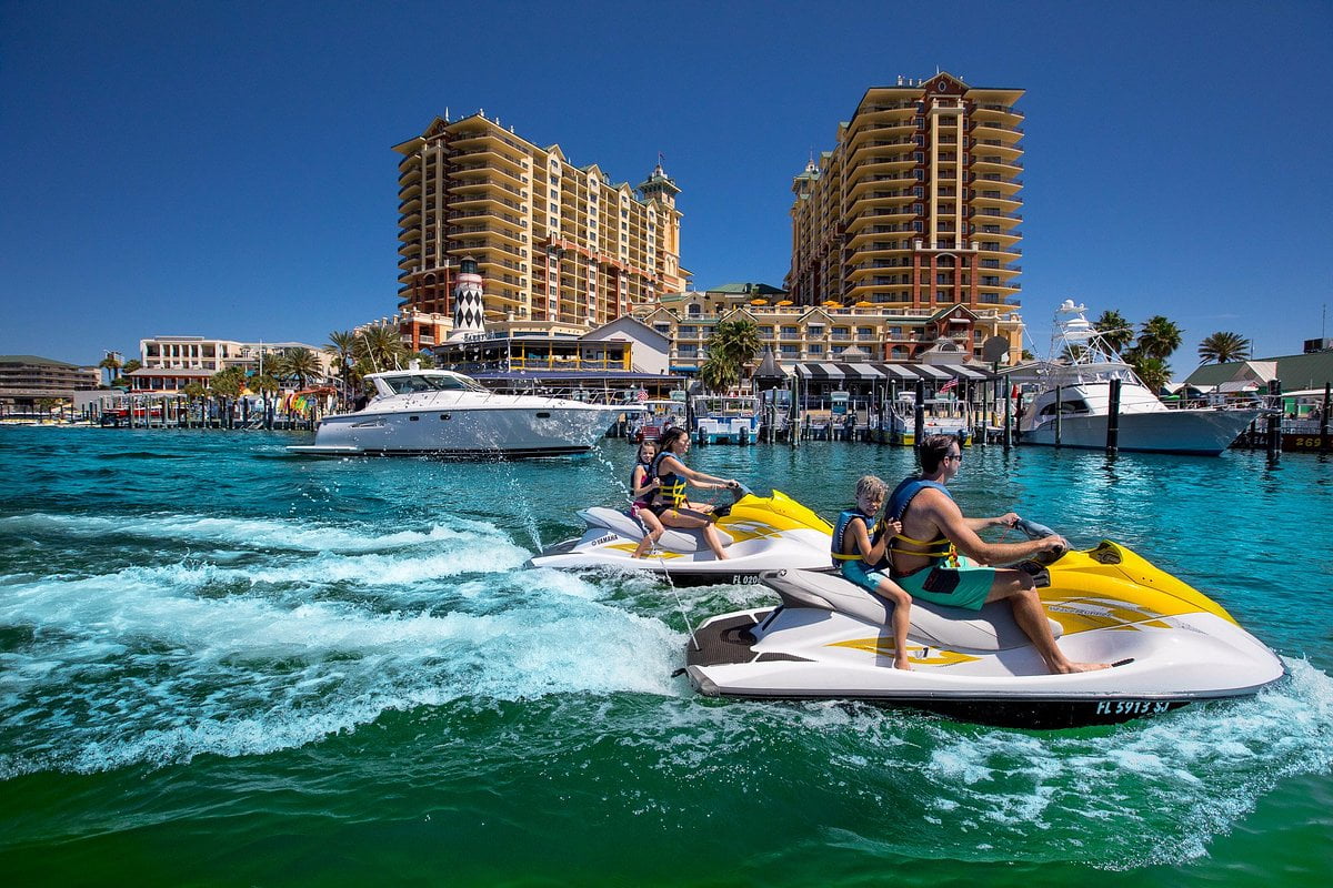 The Popular Beach Hotels in Destin, Florida 1 Popular Beach Hotels in Destin
