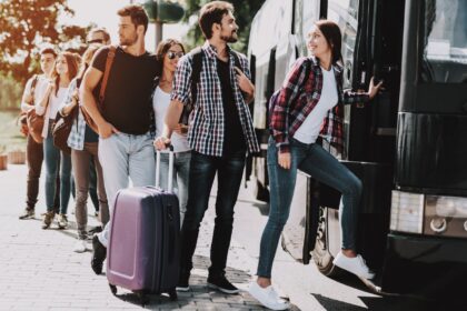 How to Find Cheap Bus Tickets - The Savvy Traveler's Guide