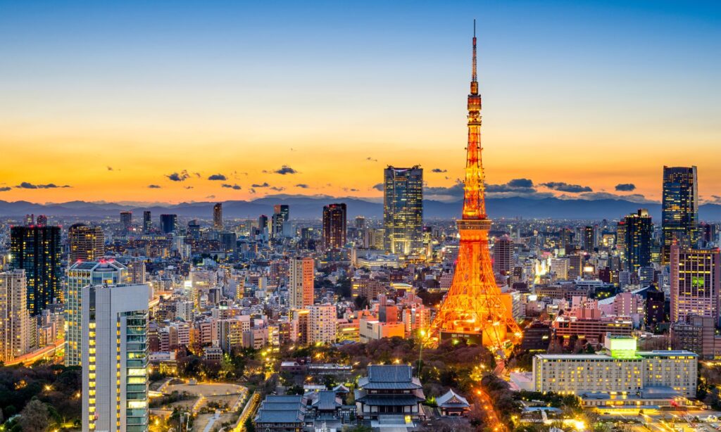 Japan Travel Requirements for US and Non-US Visitors 2 Japan Travel Requirements for US and Non-US Visitors