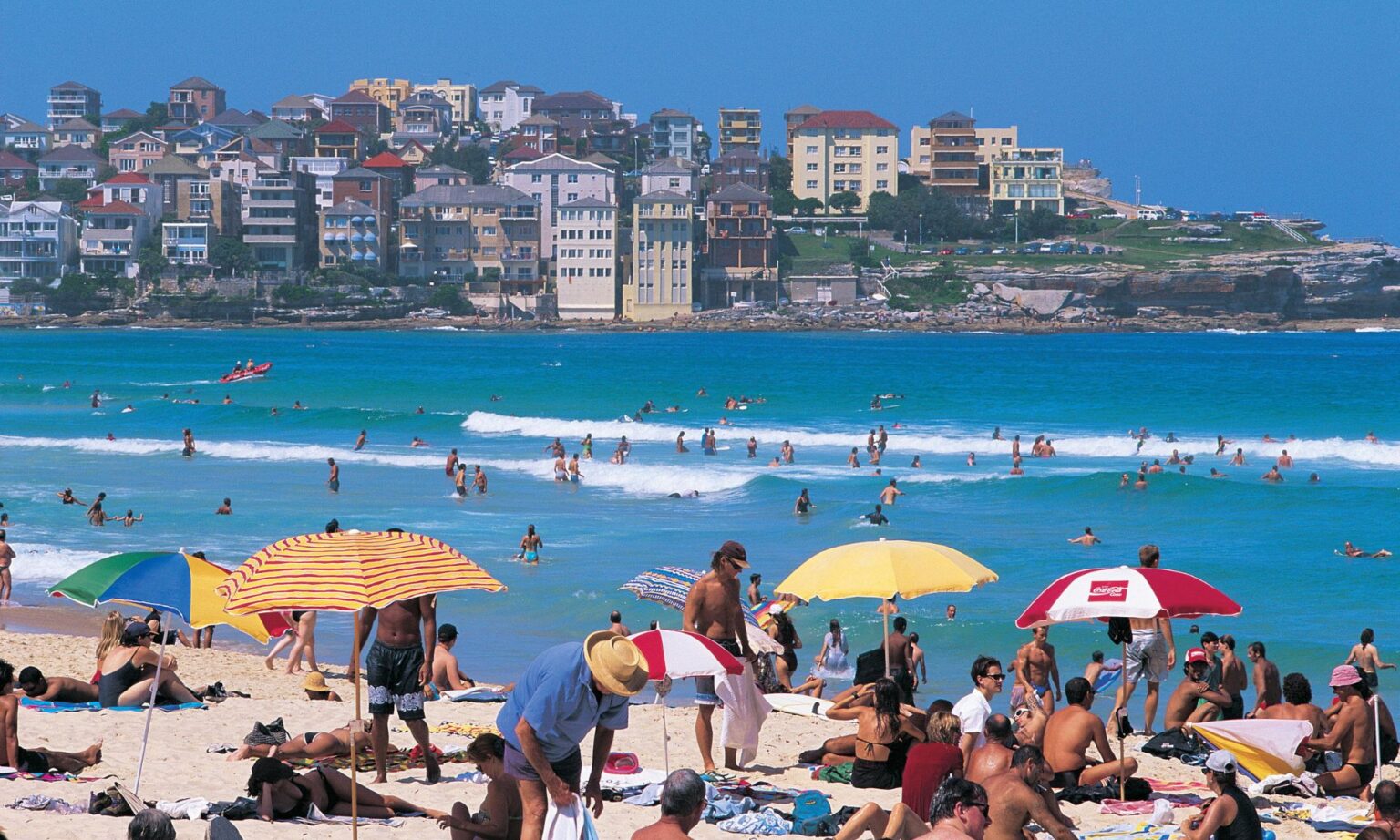 Travel Guide to Bondi Beach, Sydney 1 Travel Guide to Bondi Beach
