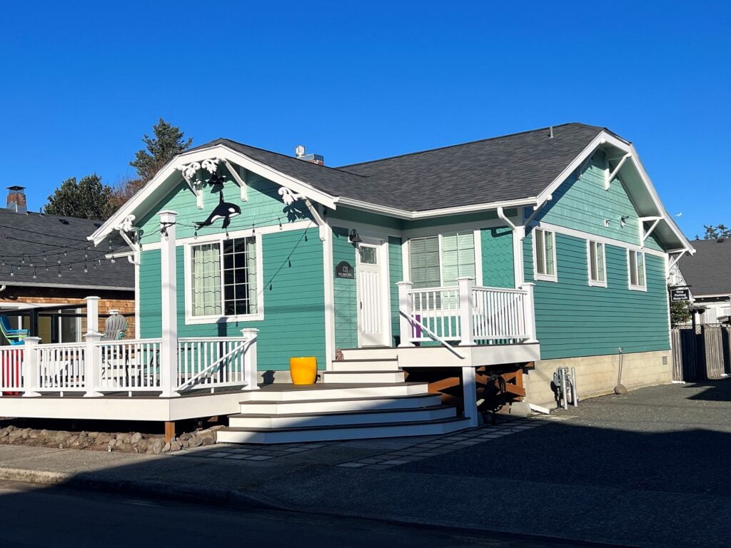 Best Beach Cabins & Vacation Homes on Orcas Island in the San Juan Islands 4 Best Beach Cabins & Vacation Homes on Orcas Island