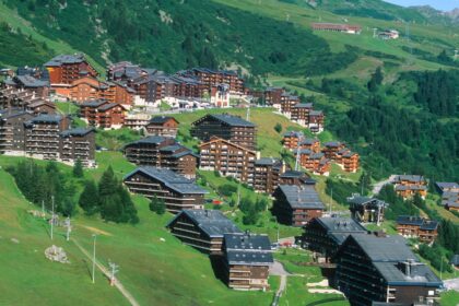 Traveler's Guide to Les Trois Vallées