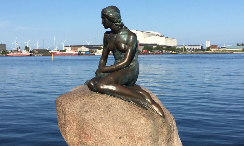 Visitor's Guide to the Little Mermaid of Copenhagen: Tips for Safety and Enjoyment 2 Little Mermaid of Copenhagen