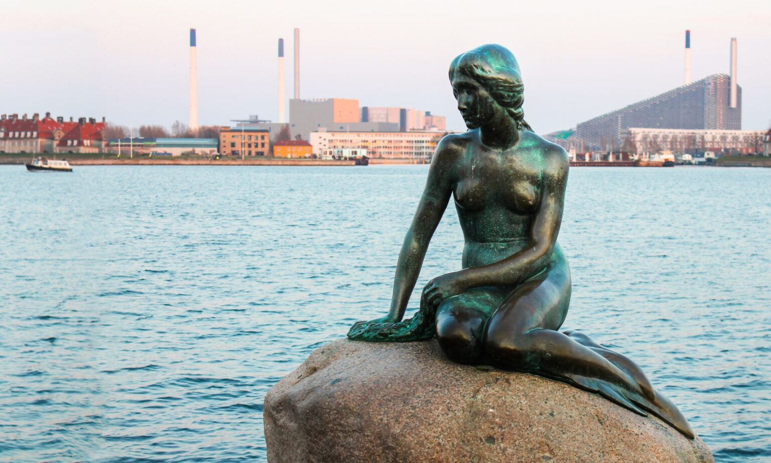 Visitor's Guide to the Little Mermaid of Copenhagen: Tips for Safety and Enjoyment 1 Little Mermaid of Copenhagen