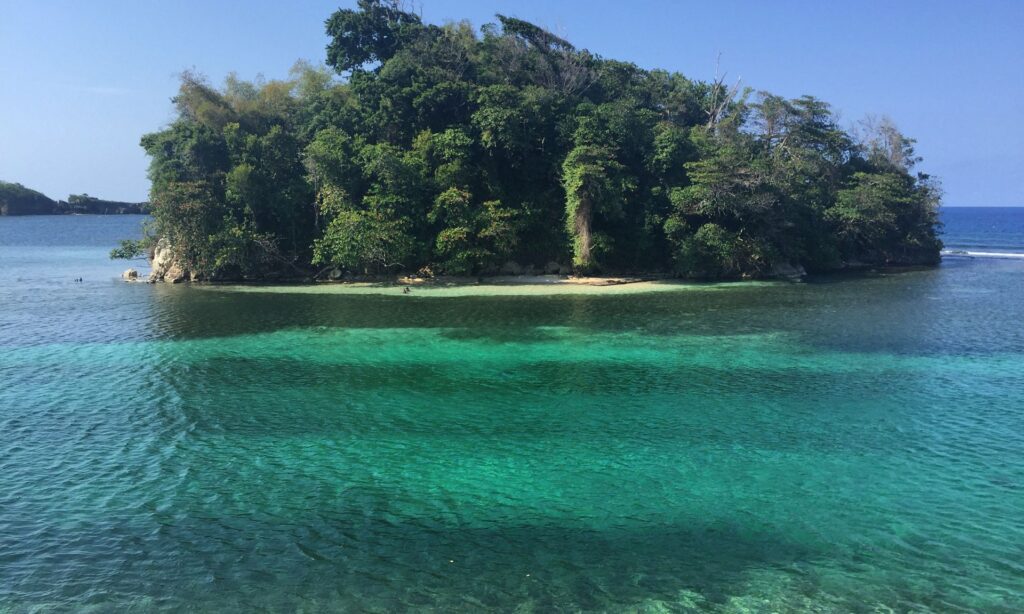 Top 5 Best Places to Visit in Jamaica 6 Top 5 Best Places to Visit in Jamaica