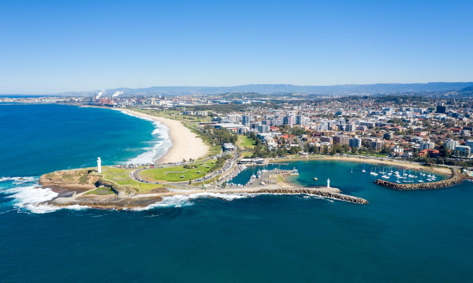 Top 10 Must Do Activities in Wollongong, Australia's Hidden Gem 1 Top 10 Must Do Activities in Wollongong