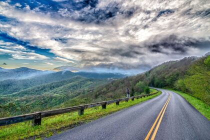 Leaf-Peeping on America’s Favorite Drive