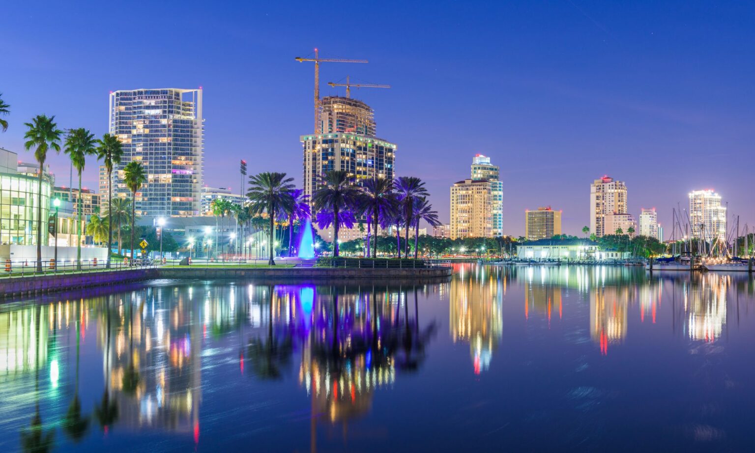 Budget Travel Guide to St. Petersburg: Experience the Sunshine City Without Breaking the Bank 1 Budget Travel Guide to St. Petersburg