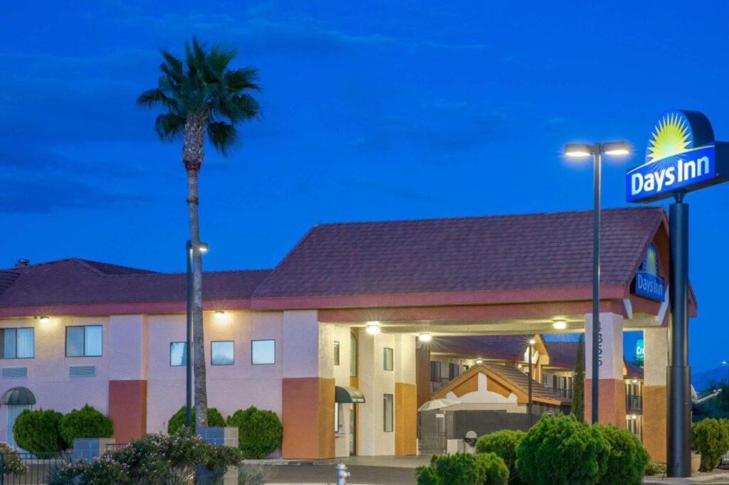Tucson Affordable Hotels: Cheap Hotels in Tucson, Arizona for Budget Visitors 6 Tucson Affordable Hotels: Cheap Hotels in Tucson, Arizona for Budget Visitors
