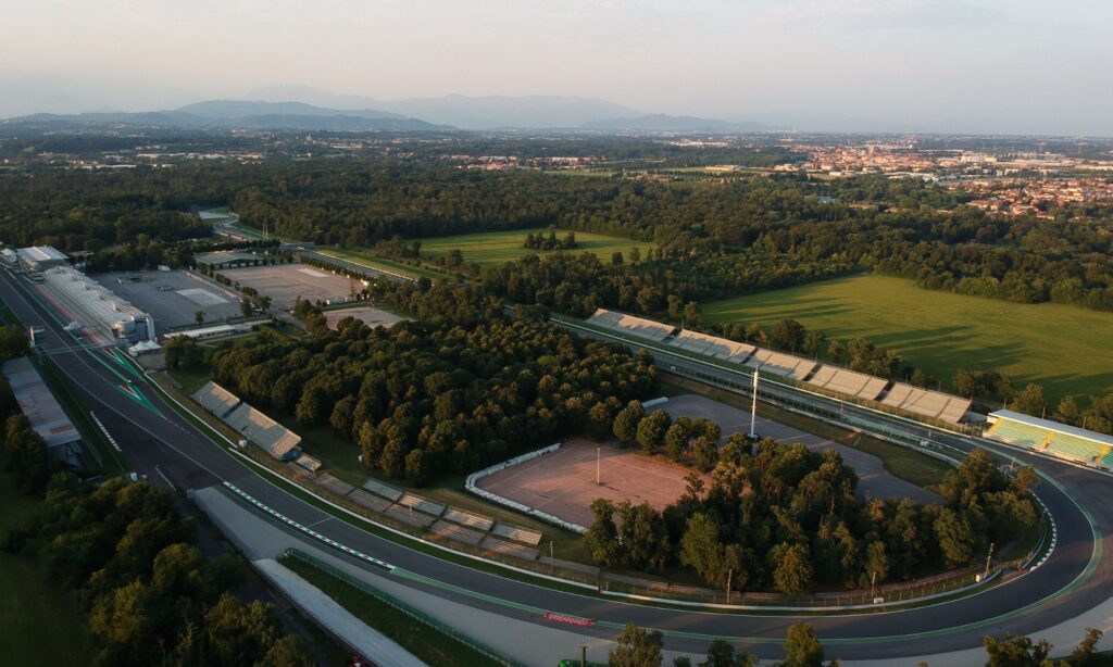 Budget Day Trips from Milan Under €50 6 Budget Day Trips from Milan Under €50