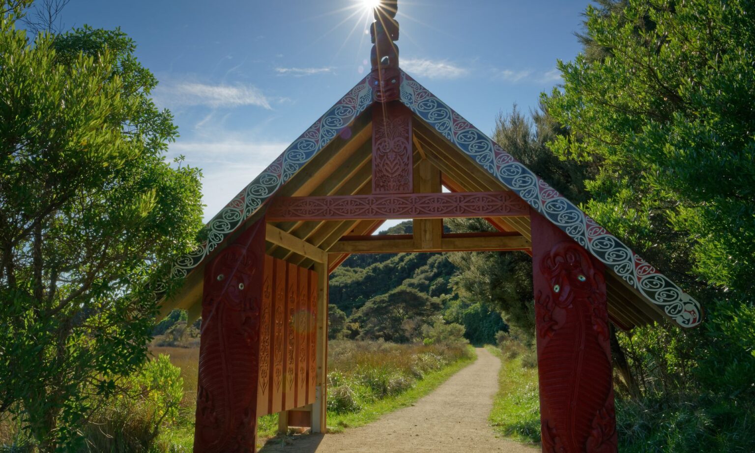 Kayaking vs Hiking Abel Tasman National Park