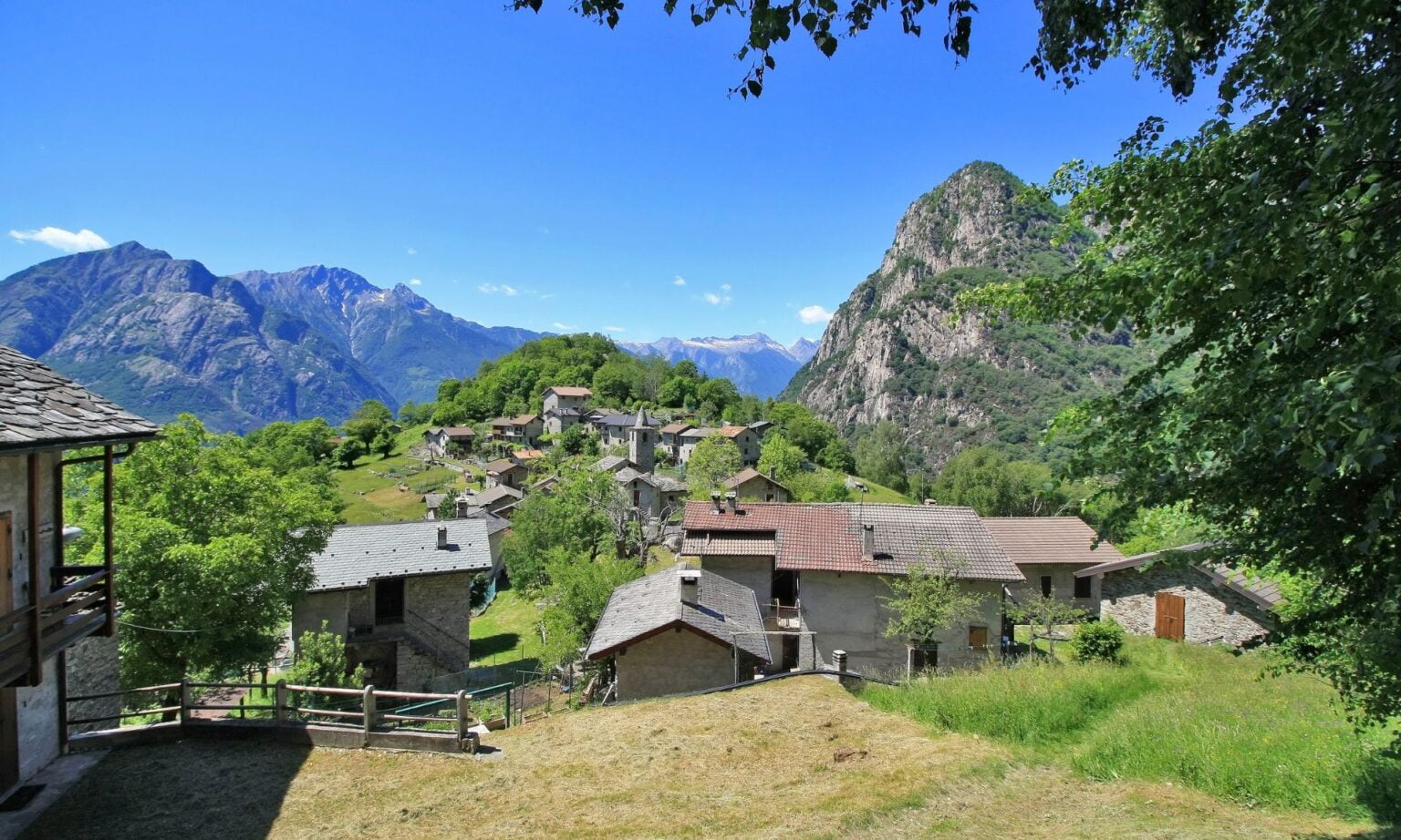 Exploring the Land of ‘Black Gold’: A Visit to Acetaia di Giorgio in Modena 1 Exploring the Land of ‘Black Gold’: A Visit to Acetaia di Giorgio in Modena