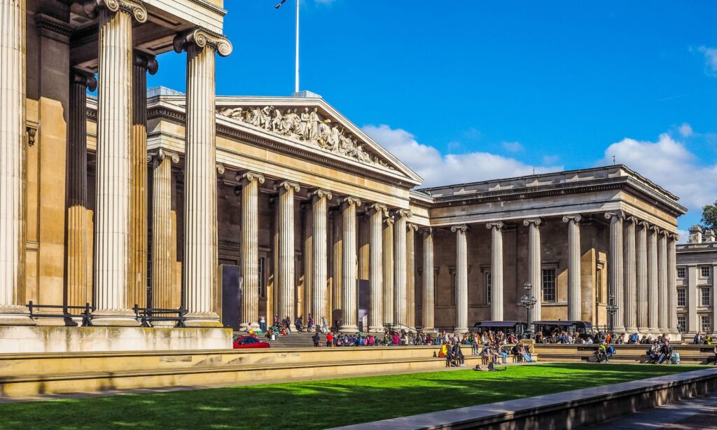 5 Top Attractions and Things to Do in London, England 3 5 Top Attractions and Things to Do in London, England