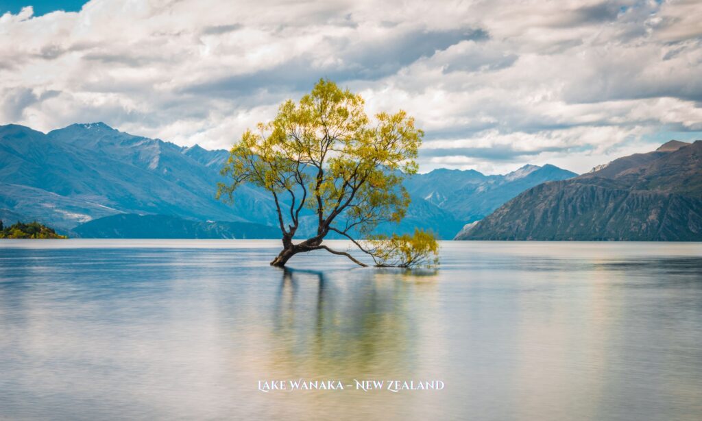 Top 5 Lakes to Visit for Memorable Experiences 6 Top 5 Lakes to Visit for Memorable Experiences