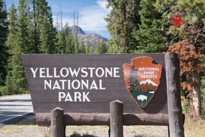 Boiling River, Yellowstone Budget Travel Guide 9 Yellowstone National Park