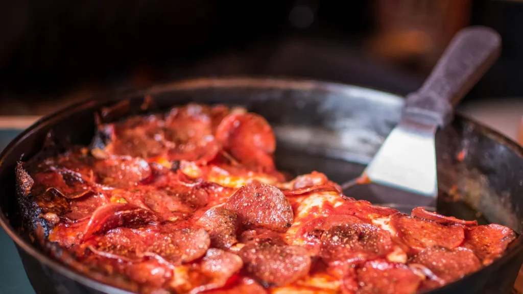 5 Best Pizza Places in Chicago 4 5 Best Pizza Places in Chicago