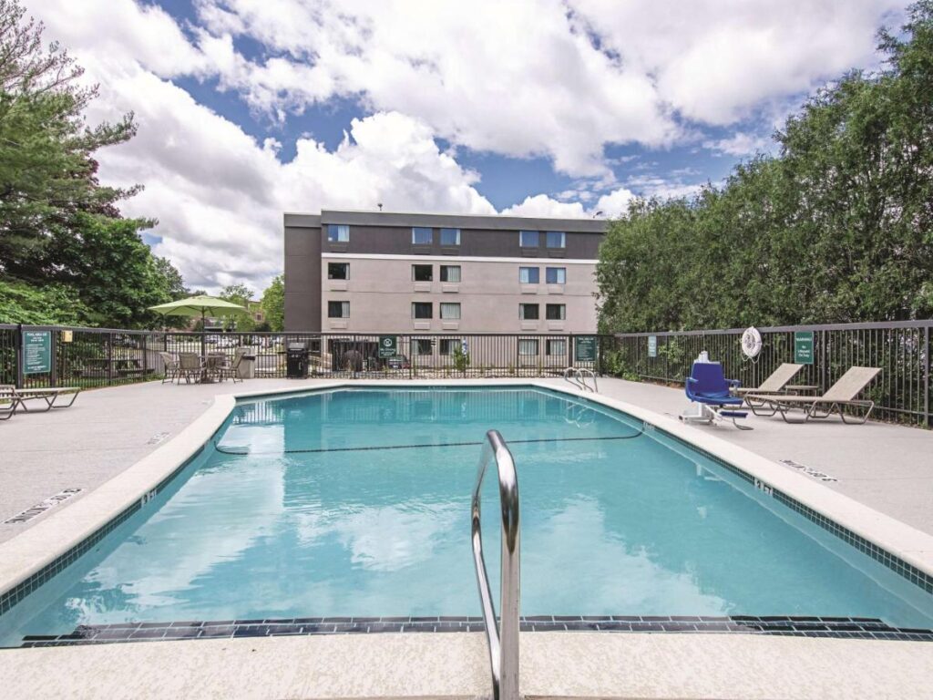 Top 5 Cheap Hotels in Portland, Maine for Budget Visitors 4 Cheap Hotels in Portland