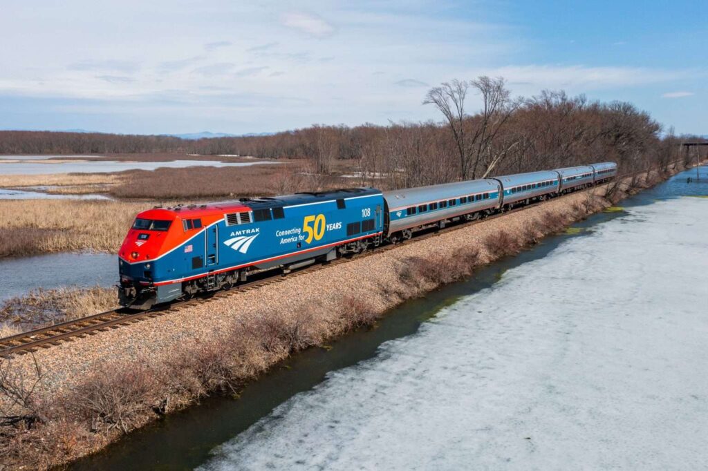 Most Scenic U.S. Train Routes That Feel Like You’re in Switzerland or Italy 6 Most Scenic U.S. Train Routes That Feel Like You’re in Switzerland or Italy