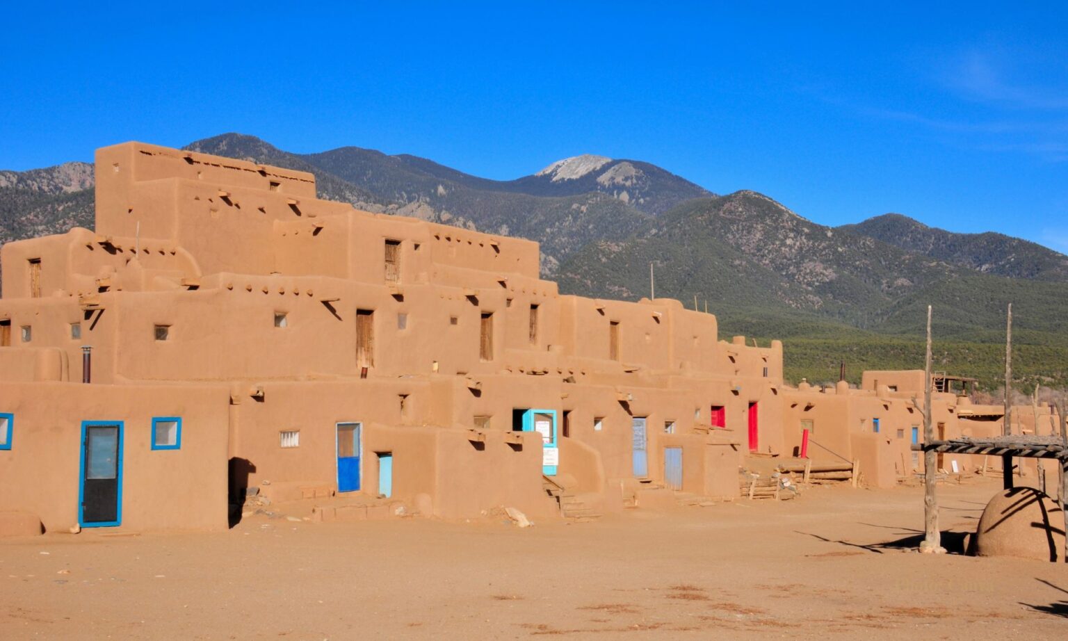 U.S. Towns That Feel Like Movie Sets